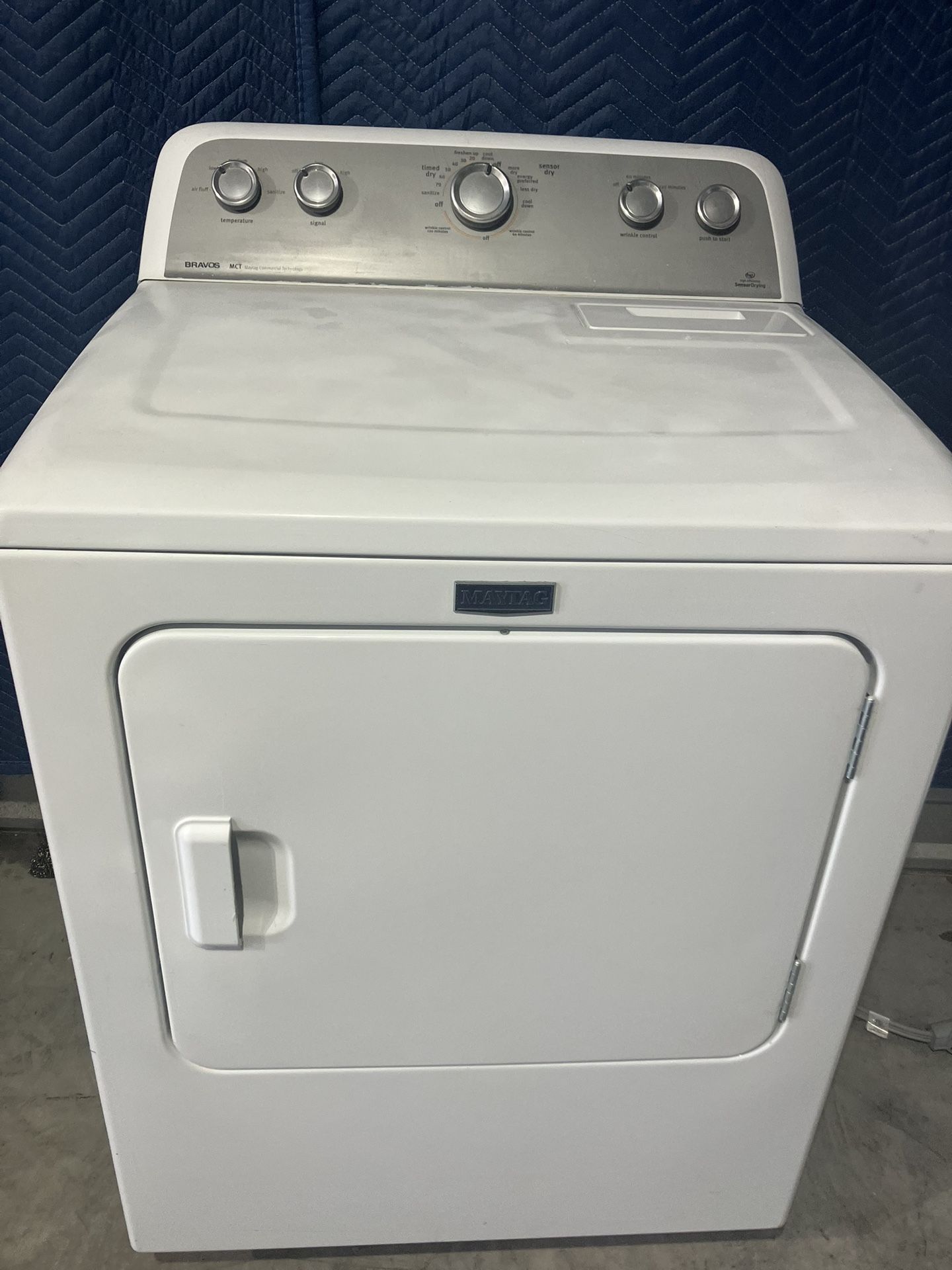 Kenmore Dryer (DELIVERY AVAILABLE)