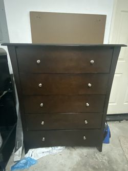 Matching Night Stand and Dresser Set