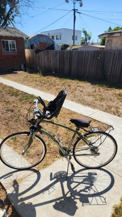 Electra Bike with Yepp Babyseat and Rear Rack