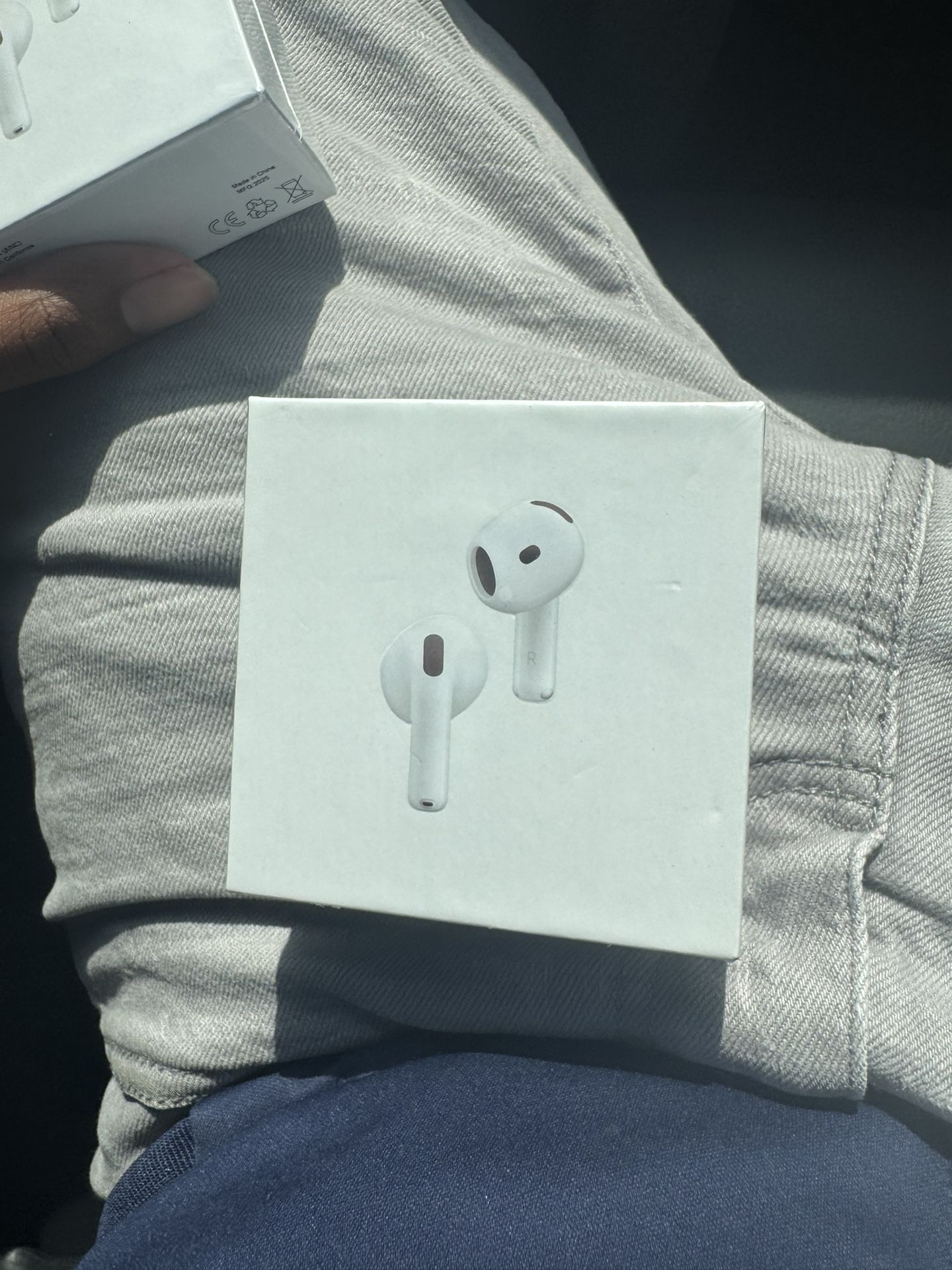 AirPods Gen 4
