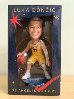 Luka Dončić Lakers Bobblehead – LA Dodgers Promo