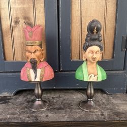 Vintage Hand-Painted Bisque Ceramic Asian Bust Candle Holders – Signed Pair  ⸻  DESCRIPTION:  Vintage hand-painted bisque ceramic Asian bust figurine 
