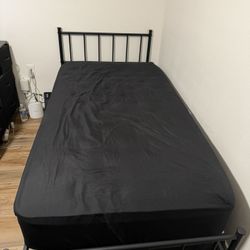Bed Frame & Mattress 
