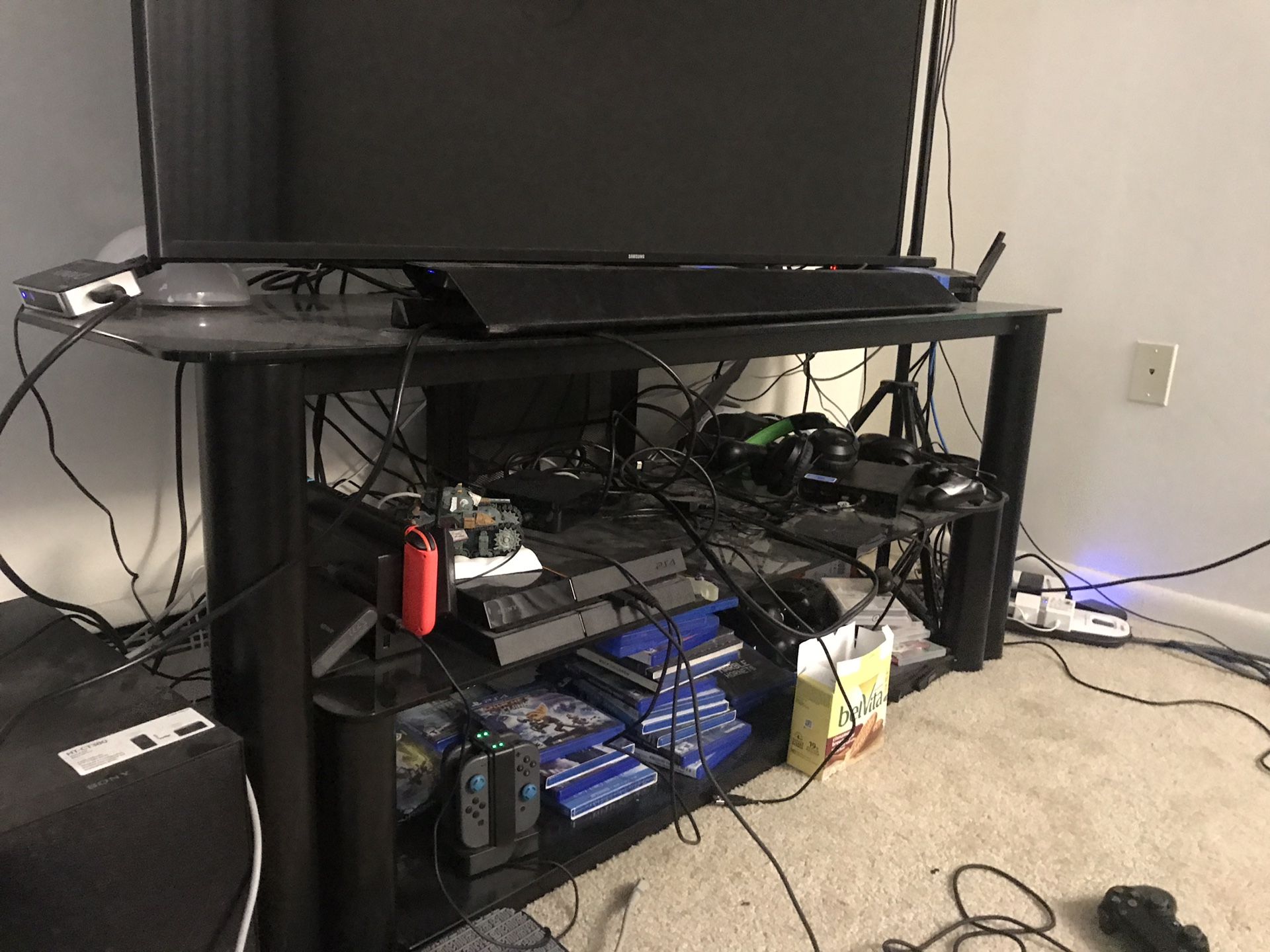 Insignia™ - TV Stand for Flat-Panel TVs Up to 60" - Black