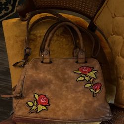 Hand Embroidered Peruvian Leather Bag