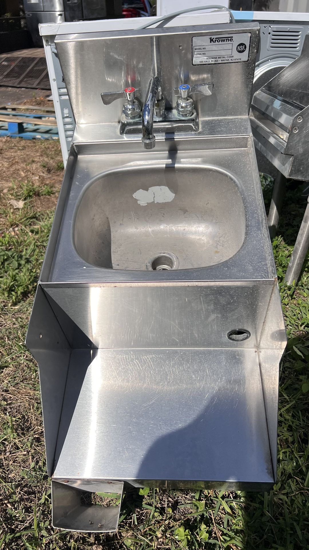 Sink comercial krowne