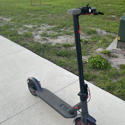Aovopro Electric Scooter ES80 350W