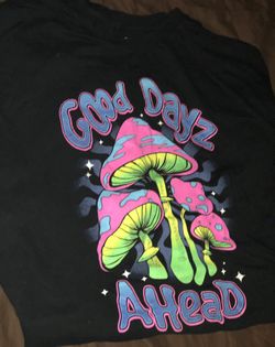 Authentics /graphic T-Shirts S-L