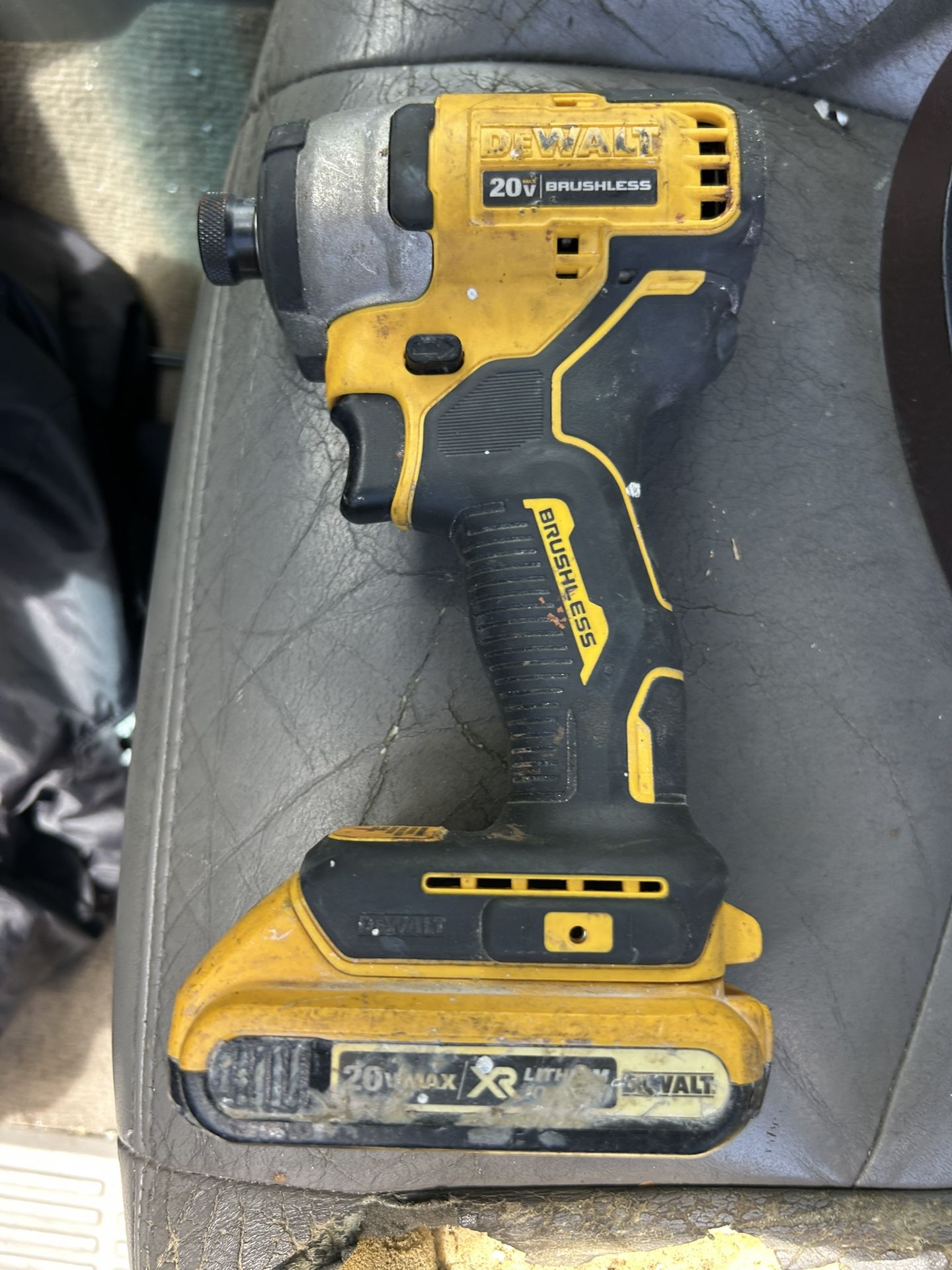 DeWalt 20 V brushless impact