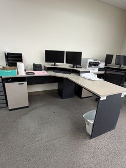 FREE L-Shaped Office Desk with Built-In Storage – Commercial Workstation