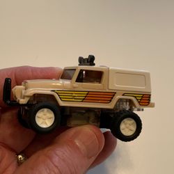 Vintage 1982 TOY MATTEL 4x4 POWER DEVILS SCRAMBLER- Motorized(no batteries required)