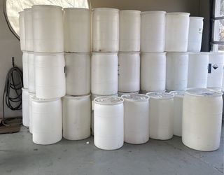 30 Gallon Barrels 