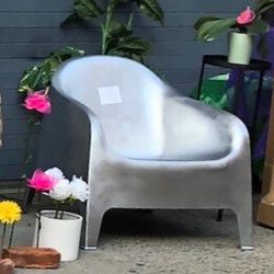 Silver chair $50 - can deliver