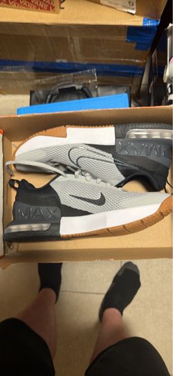 Nike Air Max Trainers 6 Sneakers Gray Black Gum Sole