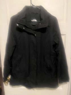 Women’s North Face Jacket Sized Medium