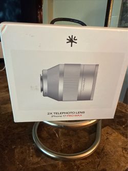 PGYTECH 2x Telephoto Lens Iphone 17 Pro Max  New