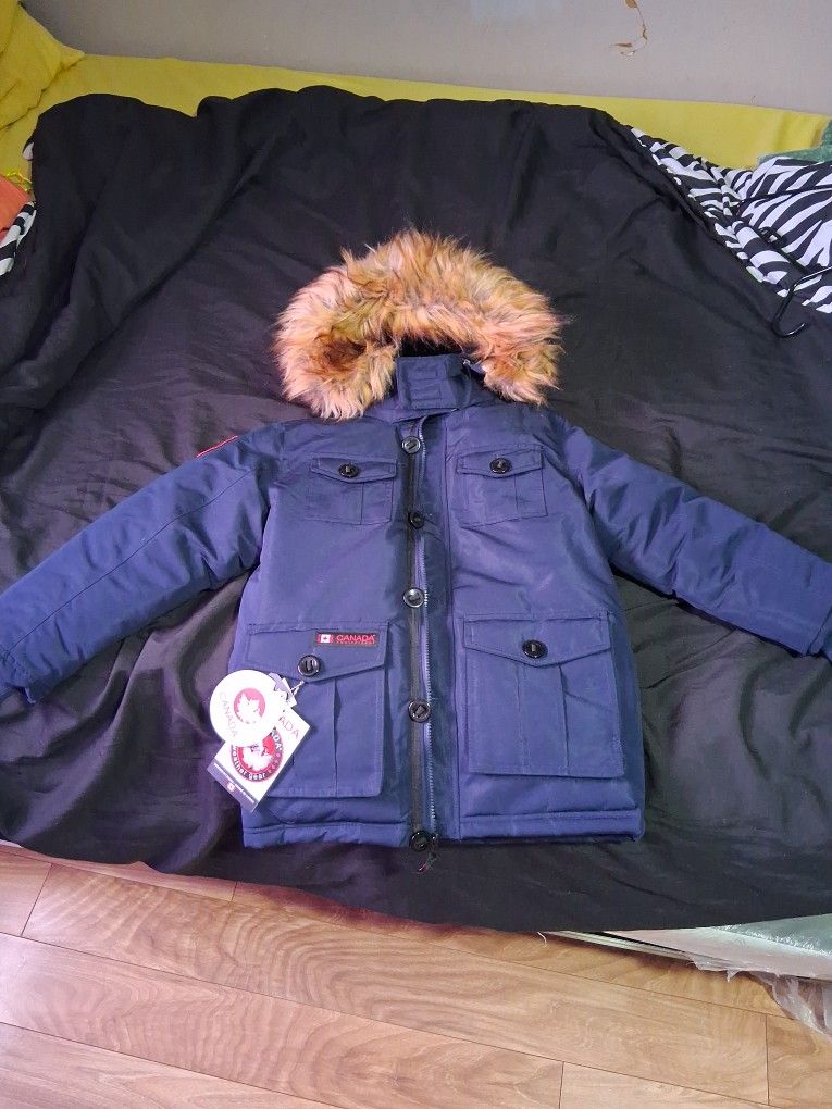 Canada Goose Coat Size S-(8)