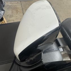 Right Front Side View Mirror With Camera For 2018 Acura TLX 