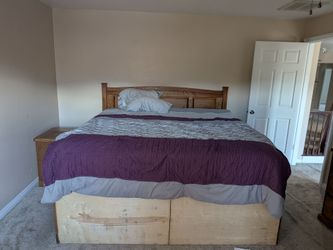 King size bed