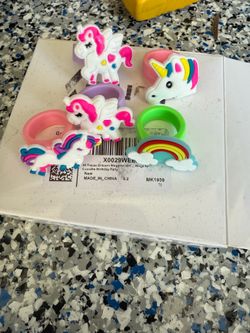 Unicorn cupcake rings