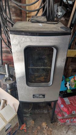 Masterbuilt Electric Smoker