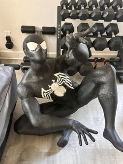 Lifesize Symbiote Spiderman