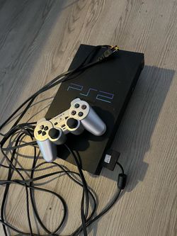 CLEAN PS2. Works perfectly.