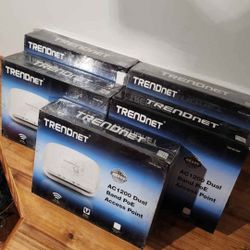 (5) Trendnet AC1200 Dual Band PoE Access Points