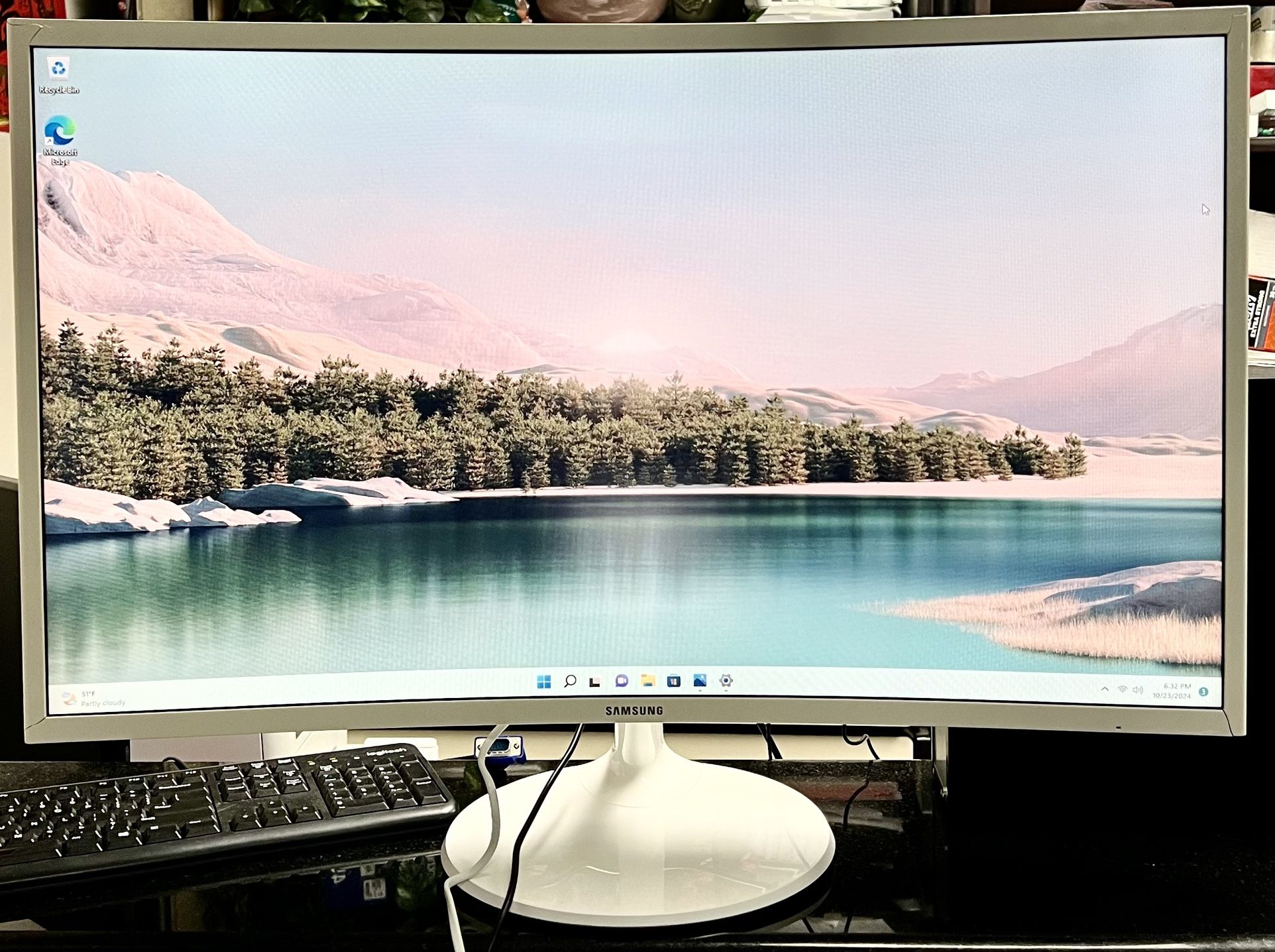 Samsung C32F391FWN 32” LED Curved Monitor Ultra Slim Design