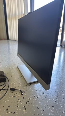 AOC Monitor