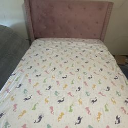 Full Size Bed