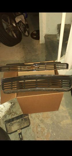 06-13 Chevy Impala grille