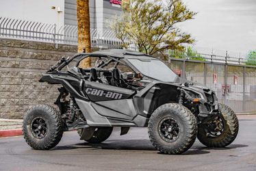 2018 Can-Am Maverick™ X3 X™ Rs Turbo R