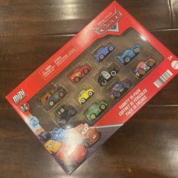 Disney Pixar Cars Mini Racers 10pk