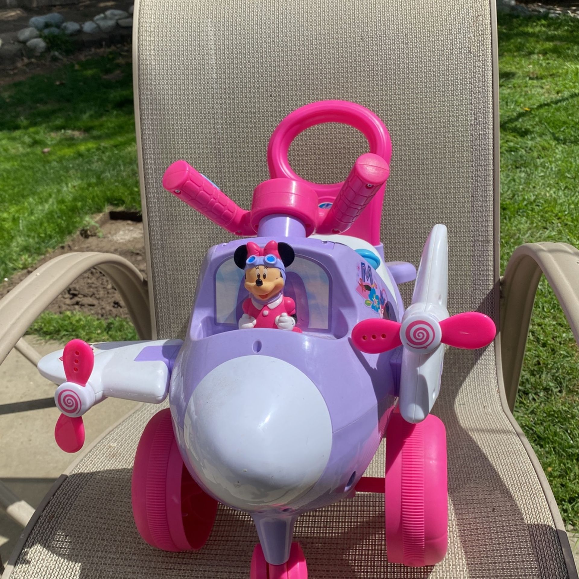 Ride on Minnie Airplane Toy
