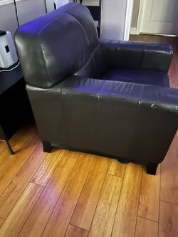 Black Leather Club Chair