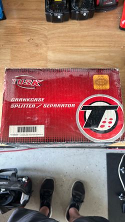TUSK Crankcase Splitter/Separator