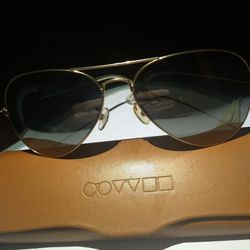 Like New Swiss Aqua Aviator Sunglasses 