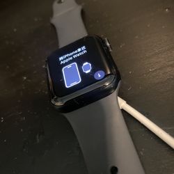 Apple Watch SE 2nd Gen