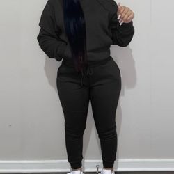 Women’s Jogger Set (Large)