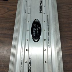 Lanzar Car Amplifier 4000 Watts 