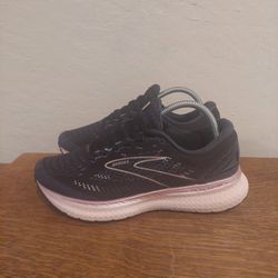 Brooks Glycerin 19 Athletic Running Shoes 
Women's Size 9 Medium B