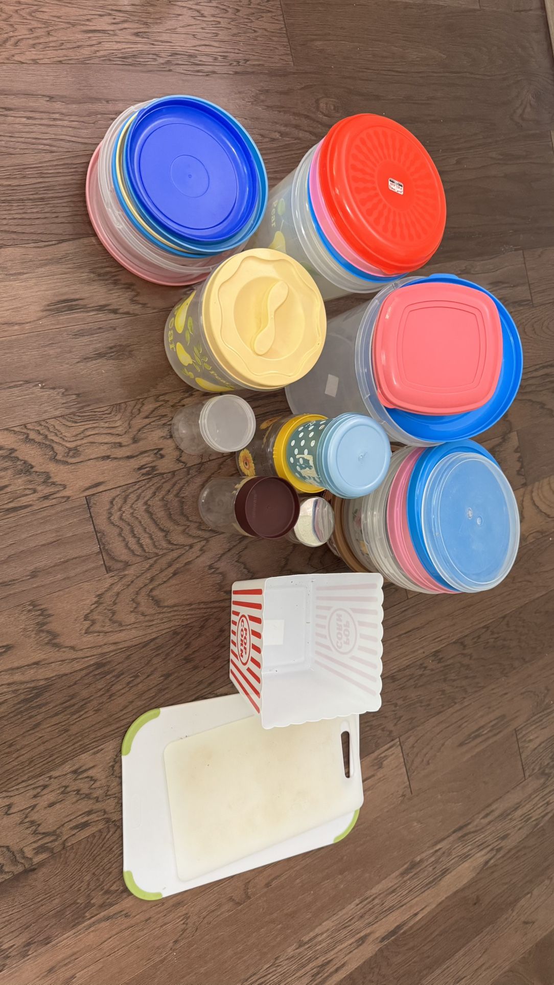 Plastic Storage Containers 