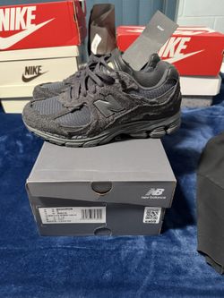 New Balance 2002r Phantom