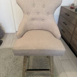 1 Grey Bar Stool Good Condition.
