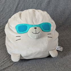 SAMEZU Seal Plush w/ Sunglasses