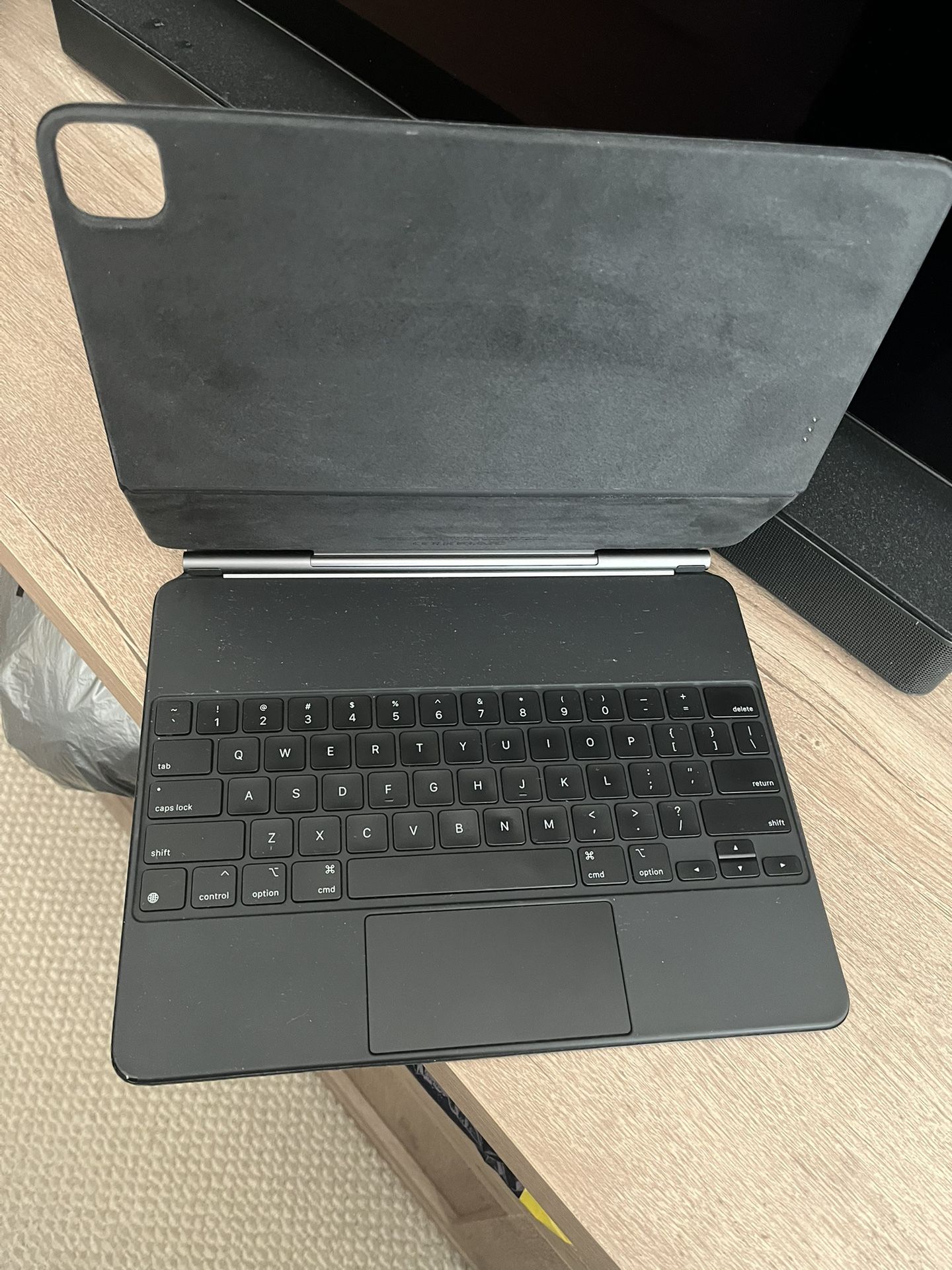 Apple Magic Keyboard For iPad 12.9 Pro 2-5 Generations