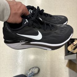 Get Cut Basketball Shoes Size 7