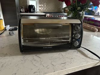 Black & Decker toaster oven