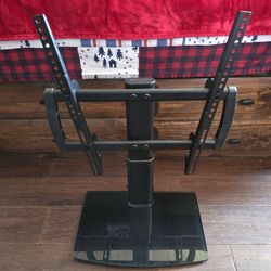 Universal monitor stand